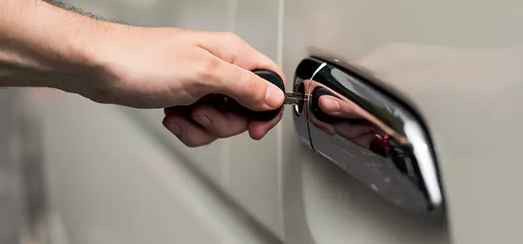 Why Choose Our Auto Locksmith Team in Nederland, TX?