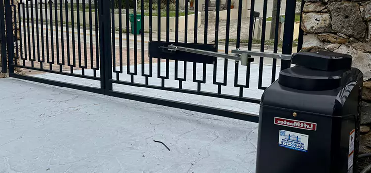 Seamless Installation and Support for Your New Gate in Nederland, TX