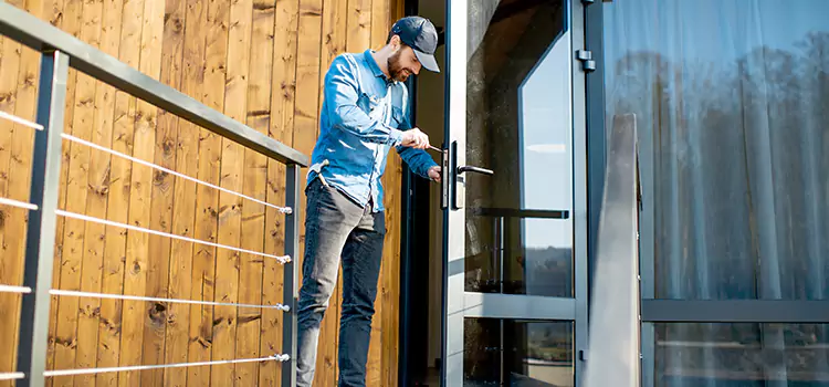 Patio Screen Door Installation Nederland